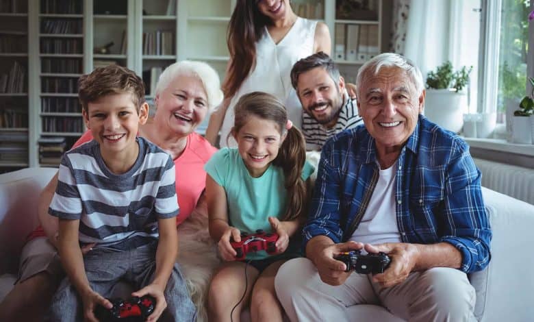 แคมเปญการตลาดเครื่องเล่นเกม Xbox Beyond Generations ที่ไม่ต้องหลอกขายว่าเป็นเครื่องฟอกอากาศ ด้วยการบอกให้รู้ว่าคนต่าง Gen สนิทกันได้ด้วยเกม