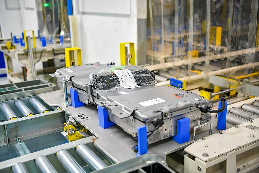 Nissan เริ่มการประกอบแบตเตอรี่สำหรับเครื่องยนต์  e-POWER แล้ว ที่โรงงานในประเทศไทย